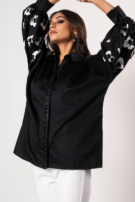 That Thing You Love Black Cotton Beads, Fabric Flowers Collared Jardin Fleur Shirt Online at Aza Fashions That Thing You Love_Black Cotton Beads, Fabric Flowers Collared Jardin Fleur Shirt _Online_at_Aza_Fashions