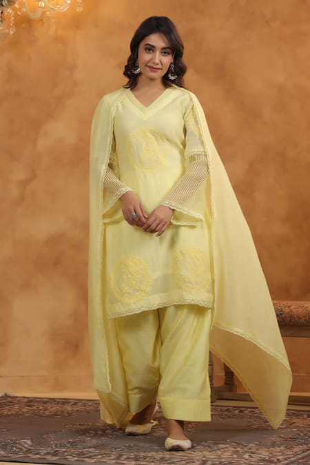 Shop_Anshu Wadhwa_Yellow , Silk Embroidery V-neck Designer Lemon Kurta Set _Online_at_Aza_Fashions