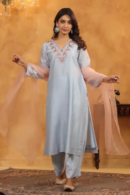 Anshu Wadhwa Aqua Chanderi Silk, Cotton, Organza Embroidery V-neck Blue Kurta Set 