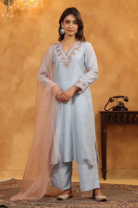 Anshu Wadhwa_Aqua Chanderi Silk, Cotton, Organza Embroidery V-neck Blue Kurta Set _at_Aza_Fashions