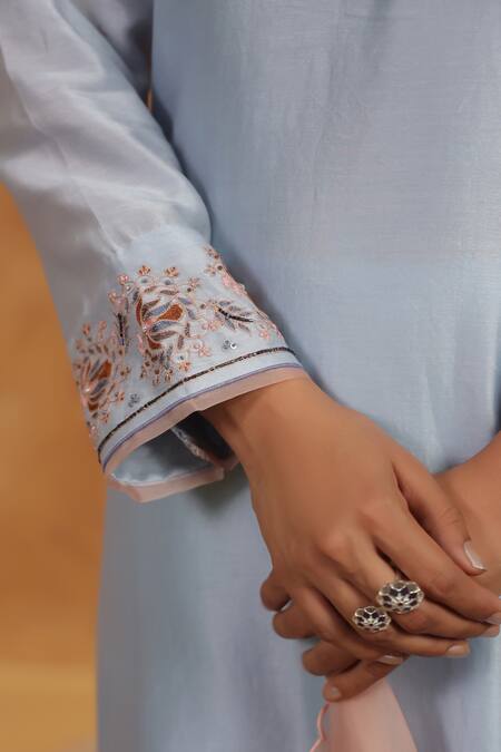 Shop_Anshu Wadhwa_Aqua Chanderi Silk, Cotton, Organza Embroidery V-neck Blue Kurta Set 