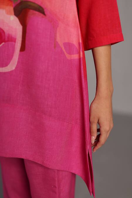 Clos_Fuchsia Linen Round Neck Pink Designer Kurta And Pant Set _at_Aza_Fashions