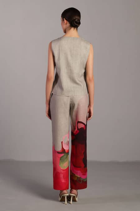 Shop_Clos_Gray V-neck Crimson Red Floral Print Jacket Set _at_Aza_Fashions