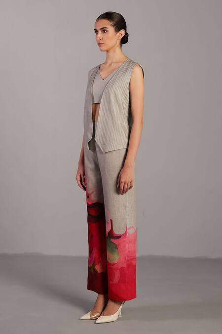 Buy_Clos_Gray V-neck Crimson Red Floral Print Jacket Set _Online_at_Aza_Fashions