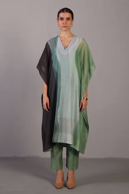 Clos Black Linen, Silk Split V-neck Designer Abstract Kaftan And Pant Set Online at Aza Fashions Clos_Black Linen, Silk Split V-neck Designer Abstract Kaftan And Pant Set _Online_at_Aza_Fashions