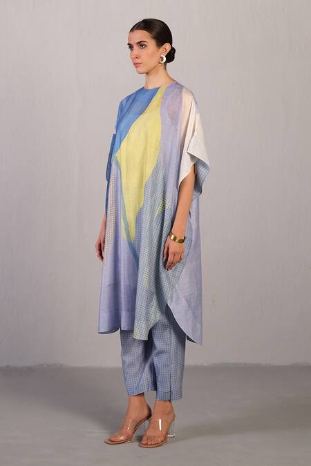 Shop Clos Blue Linen, Silk Round Neck Abstract Print Kaftan And Pant Set Online at Aza Fashions Shop_Clos_Blue Linen, Silk Round Neck Abstract Print Kaftan And Pant Set _Online_at_Aza_Fashions