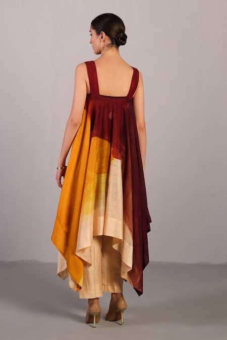 Shop_Clos_Wine Linen, Silk V-neck And Cream Designer Kurta Pant Set _at_Aza_Fashions