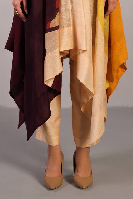 Clos_Wine Linen, Silk V-neck And Cream Designer Kurta Pant Set _Online_at_Aza_Fashions