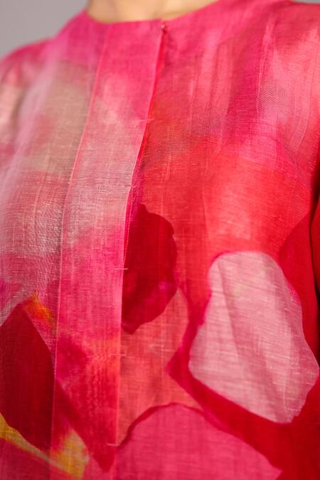 Clos_Pink Linen, Silk Round Neck Blush Abstract Print Kurta And Pant Set _Online_at_Aza_Fashions