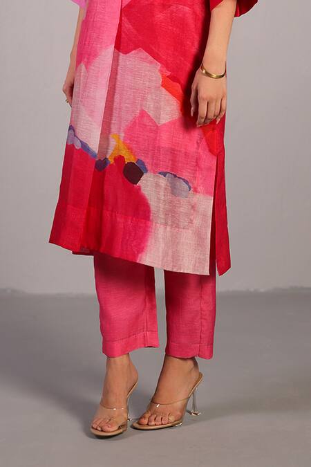 Buy_Clos_Pink Linen, Silk Round Neck Blush Abstract Print Kurta And Pant Set _Online_at_Aza_Fashions