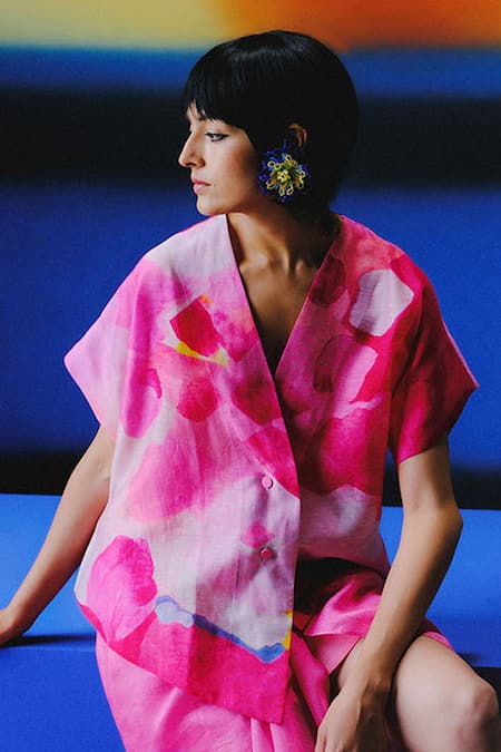 Buy Clos Blush Linen, Silk V-neck Pink Kurta And Dhoti Skirt Online at Aza Fashions Buy_Clos_Blush Linen, Silk V-neck Pink Kurta And Dhoti Skirt _Online_at_Aza_Fashions