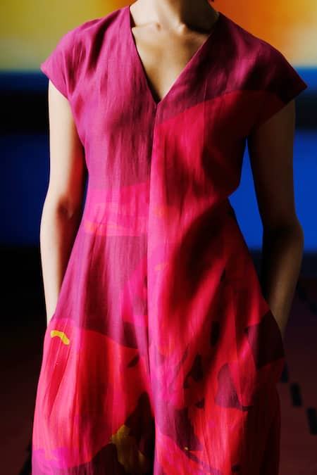 Buy_Clos_Maroon Linen, Silk V-neck Designer Deep Red Jumpsuit 