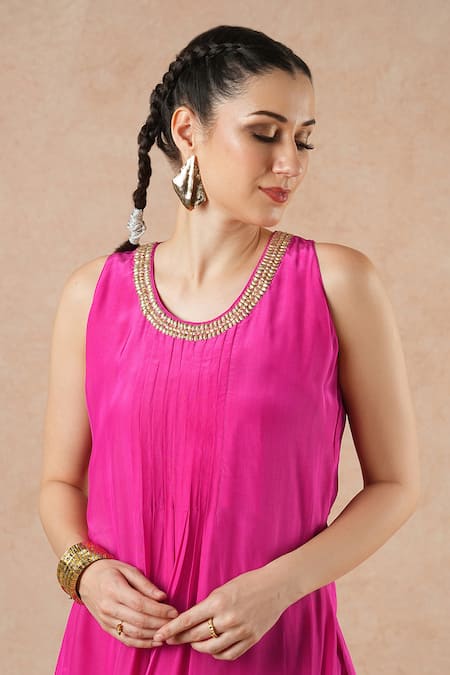 Buy_Dori & CO._Pink Silk, Crepe Embroidery Round Neck Hot Kurta And Pants Set _Online_at_Aza_Fashions