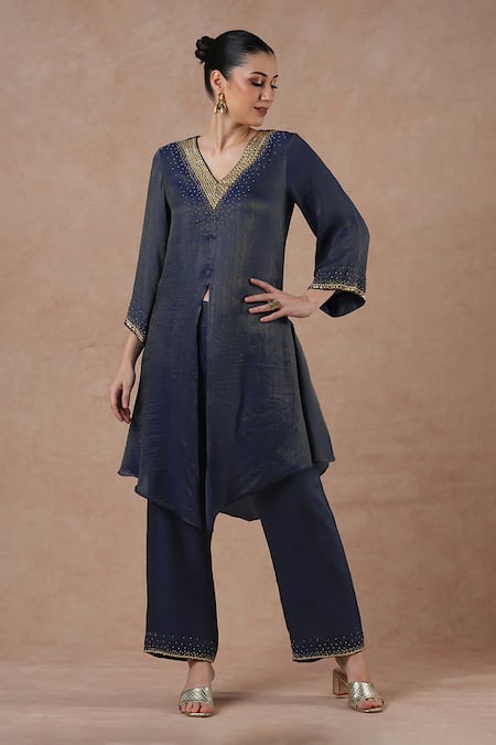 Dori & CO. Blue Tissue, Silk Embroidery V-neck Midnight Metal Kurta Set 
