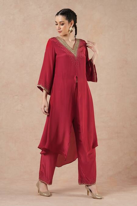 Buy_Dori & CO._Red Embroidery V-neck Ruby Silk Crepe Kurta And Pants Set _Online_at_Aza_Fashions