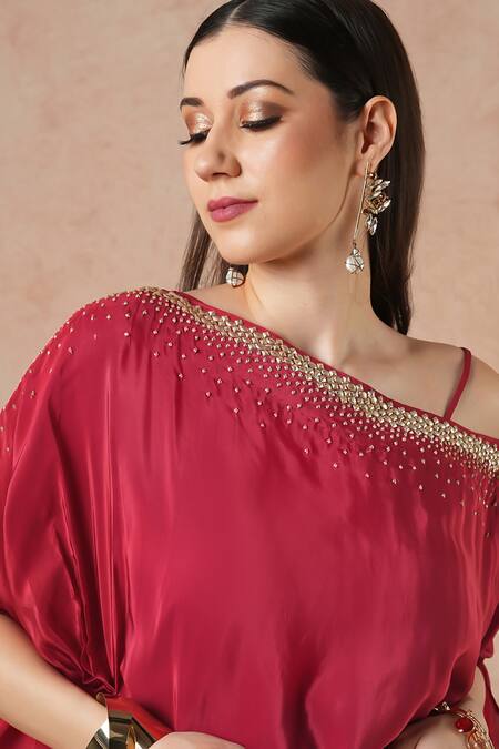 Buy_Dori & CO._Red Embroidery Asymmetric Ruby Metal Hand Kaftan _Online_at_Aza_Fashions