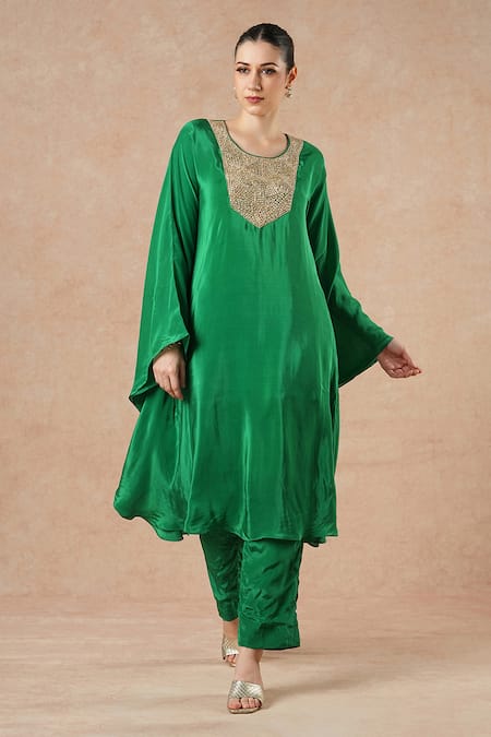 Dori & CO. Emerald Green Silk, Crepe Embroidery Round Neck Kaftan And Pants Set 