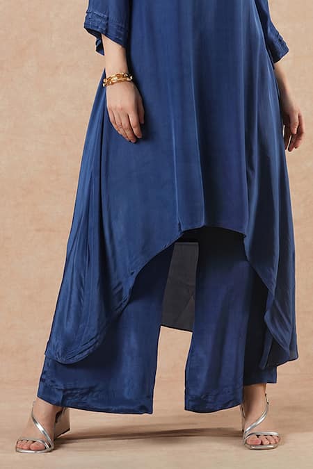 Dori & CO. Sapphire Embroidery Split V-neck Blue Silk Crepe Kurta And Pants Set Online at Aza Fashions Dori & CO._Sapphire Embroidery Split V-neck Blue Silk Crepe Kurta And Pants Set _Online_at_Aza_Fashions