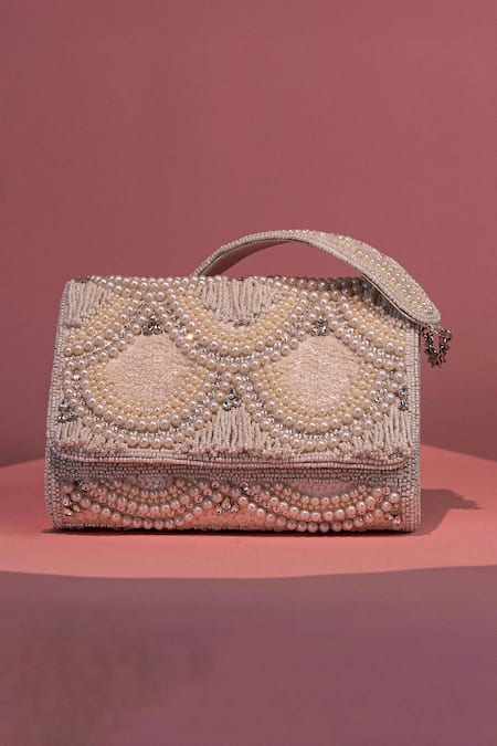 Be Chic Designer Pearl Grace Clutch 