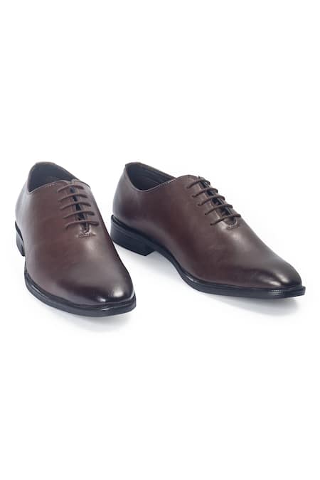 Domani Brown Classic Wholecut Derby Shoes