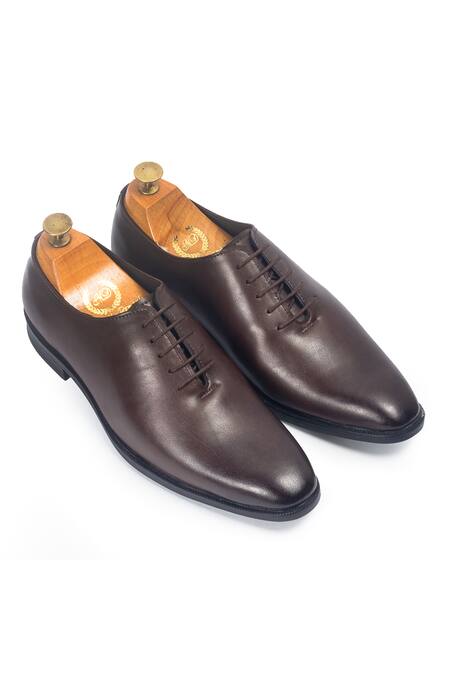 Buy_Domani_Brown Classic Wholecut Derby Shoes _Online_at_Aza_Fashions