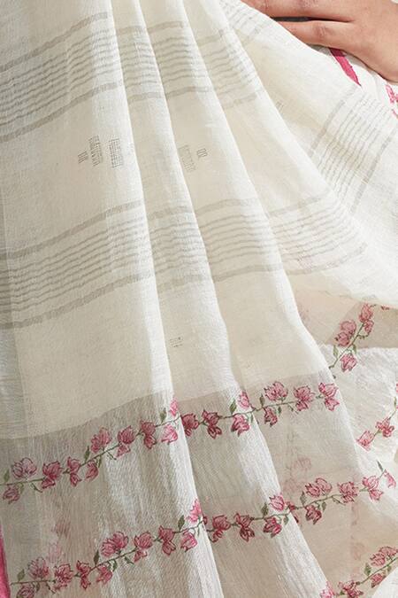 Buy_Dressfolk_White Linen Embroidery Floral Saree Set With Running Blouse_Online_at_Aza_Fashions