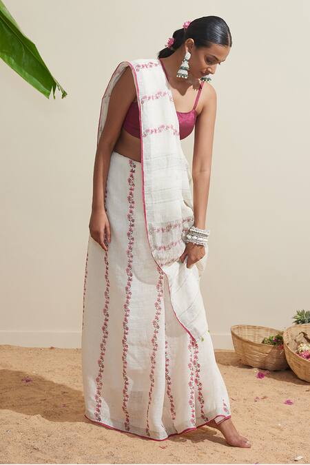 Shop_Dressfolk_White Linen Embroidery Floral Saree Set With Running Blouse_Online_at_Aza_Fashions