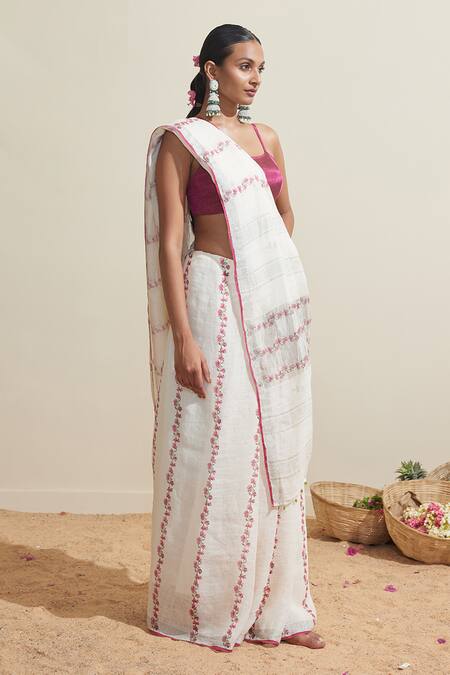 Dressfolk_White Linen Embroidery Floral Saree Set With Running Blouse_at_Aza_Fashions