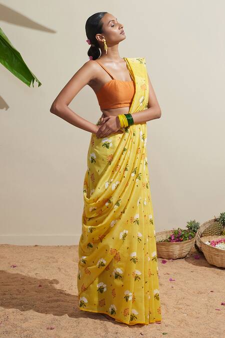 Buy Dressfolk Yellow Chanderi Floral Saree With Running Blouse Online at Aza Fashions Buy_Dressfolk_Yellow Chanderi Floral Saree With Running Blouse _Online_at_Aza_Fashions