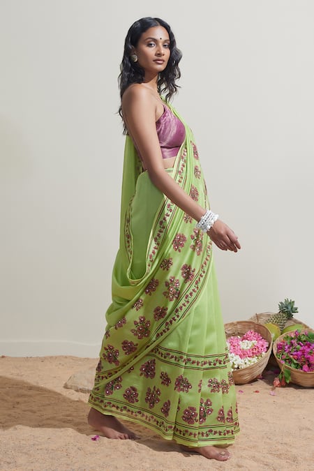 Buy Dressfolk Green Chanderi Embroidery Floral Saree With Running Blouse Online at Aza Fashions Buy_Dressfolk_Green Chanderi Embroidery Floral Saree With Running Blouse _Online_at_Aza_Fashions