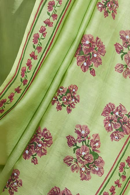 Shop Dressfolk Green Chanderi Embroidery Floral Saree With Running Blouse Online at Aza Fashions Shop_Dressfolk_Green Chanderi Embroidery Floral Saree With Running Blouse _Online_at_Aza_Fashions