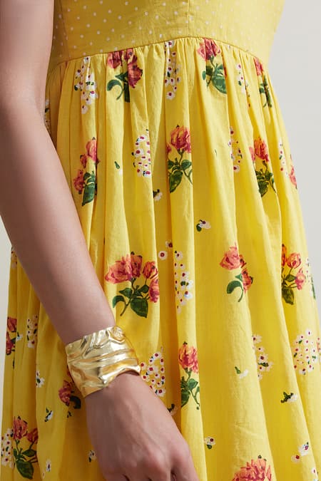 Buy Dressfolk Yellow Cotton Round Neck Floral Print Dress Buy_Dressfolk_Yellow Cotton Round Neck Floral Print Dress