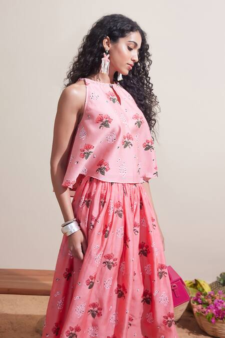 Buy Dressfolk Pink Chanderi Halter Neck Floral Top And Skirt Set Online at Aza Fashions Buy_Dressfolk_Pink Chanderi Halter Neck Floral Top And Skirt Set_Online_at_Aza_Fashions