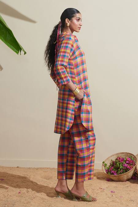 Shop_Dressfolk_Cotton Mandarin Collar Multi Color Checked Kurta And Pant Set_Online_at_Aza_Fashions