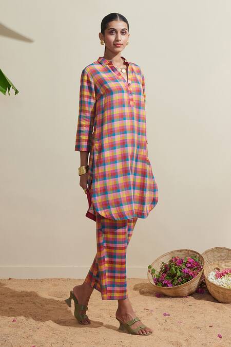 Buy_Dressfolk_Cotton Mandarin Collar Multi Color Checked Kurta And Pant Set