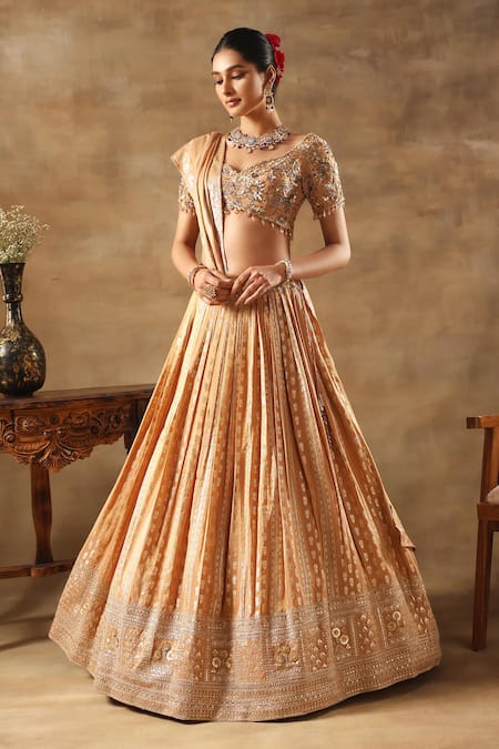 Buy_Meenagurnam_Gold Tissue Sequins, Beads Round Neck Embroidered Lehenga Set _Online_at_Aza_Fashions