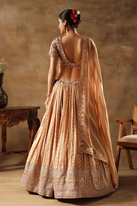 Meenagurnam_Gold Tissue Sequins, Beads Round Neck Embroidered Lehenga Set _Online_at_Aza_Fashions