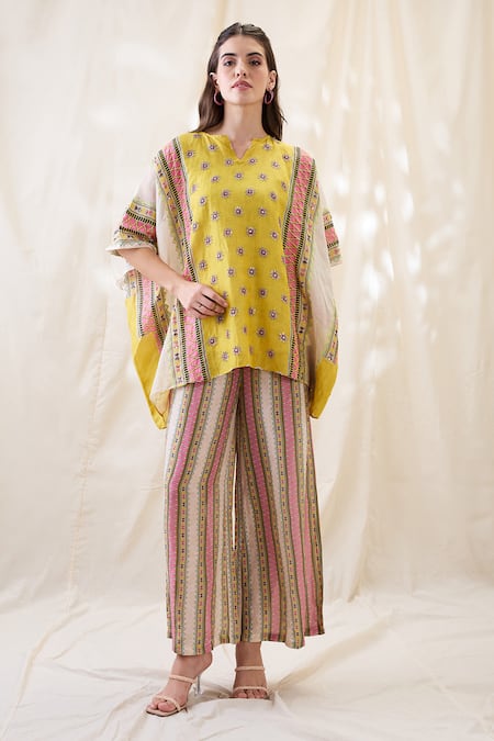 Shop_Soup By Sougat Paul_Yellow Linen Embroidery V-neck Printed Kimono Co-ord Set _Online_at_Aza_Fashions