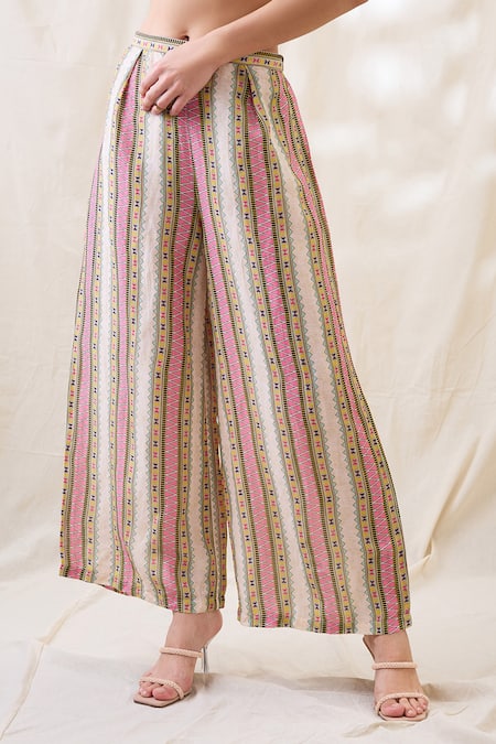 Soup By Sougat Paul_Yellow Linen Embroidery V-neck Printed Kimono Co-ord Set _at_Aza_Fashions