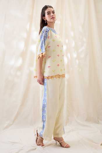Shop Soup By Sougat Paul Beige Linen Embroidery, Lace Round Neck Kitchra Appliqued Kimono Co-ord Set Online at Aza Fashions Shop_Soup By Sougat Paul_Beige Linen Embroidery, Lace Round Neck Kitchra Appliqued Kimono Co-ord Set _Online_at_Aza_Fashions
