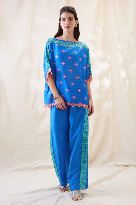 Shop_Soup By Sougat Paul_Blue Linen Embroidery Round Neck Kitchra Appliqued Kimono Co-ord Set _Online_at_Aza_Fashions