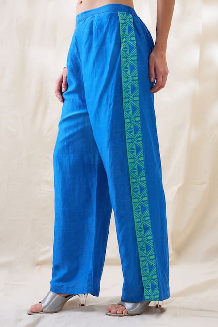 Soup By Sougat Paul_Blue Linen Embroidery Round Neck Kitchra Appliqued Kimono Co-ord Set _at_Aza_Fashions