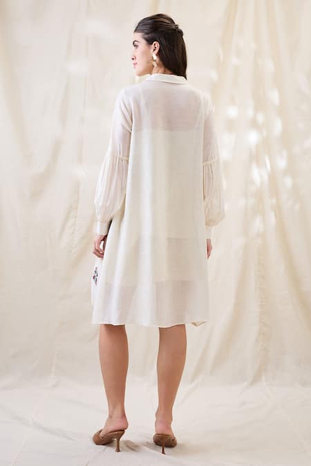 Shop Soup By Sougat Paul White Linen Embroidery Collared Gulzaar Appliqued Dress at Aza Fashions Shop_Soup By Sougat Paul_White Linen Embroidery Collared Gulzaar Appliqued Dress _at_Aza_Fashions