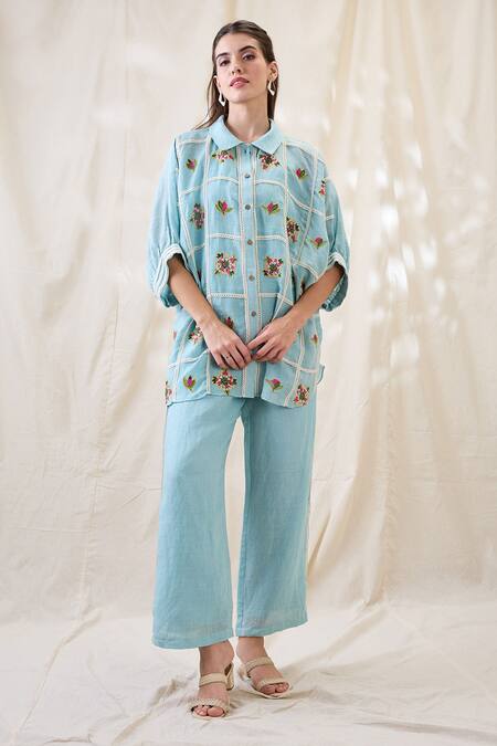 Soup By Sougat Paul Blue Linen Embroidery, Lace Collared Gulzaar Appliqued Co-ord Set Online at Aza Fashions Soup By Sougat Paul_Blue Linen Embroidery, Lace Collared Gulzaar Appliqued Co-ord Set _Online_at_Aza_Fashions