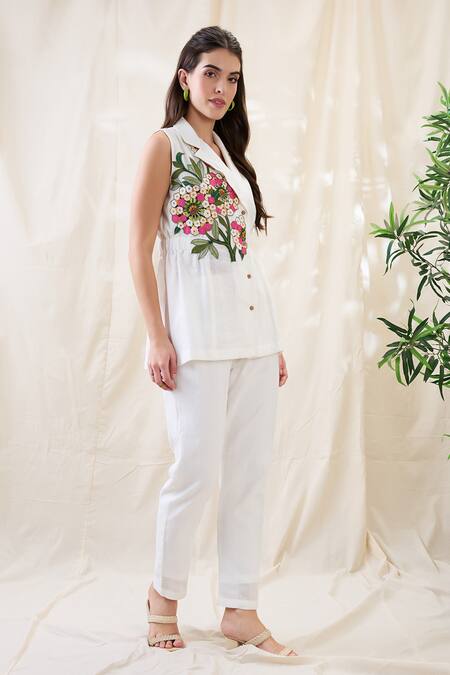 Soup By Sougat Paul_White Linen Embroidery Collared Gulzaar Appliqued Co-ord Set _at_Aza_Fashions