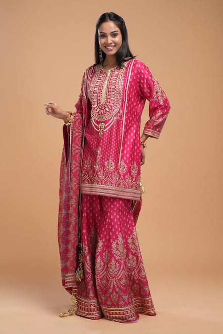 Nirraamyaa_Fuchsia Chanderi, Organza Embroidery, Rhinestones, Gota Patti Hand Kurta Set _Online_at_Aza_Fashions