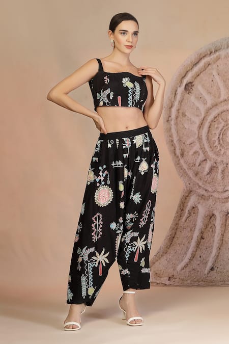 Soniya G_Black Cotton Embroidery Round Neck Shrug And Harem Pant Set _Online_at_Aza_Fashions