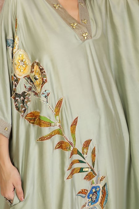 Shop_Soniya G_Green Muslin, Silk Embroidery V-neck Pista Kurta And Pant Set 