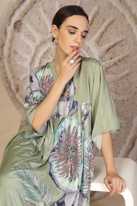 Soniya G_Green Muslin, Silk V-neck Pista Designer Kurta And Palazzo Set _at_Aza_Fashions