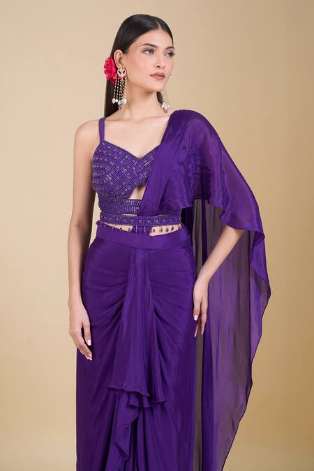 Samyukta Singhania_Purple Chinon Embroidery, Zari, Sequins Sweetheart Neck Hand Saree Set_Online_at_Aza_Fashions